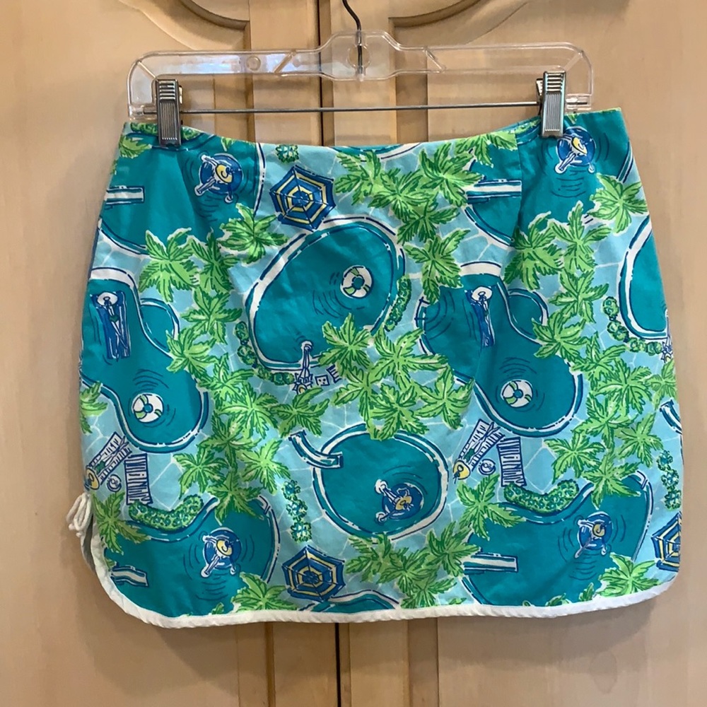 Lilly Pulitzer skort size 8